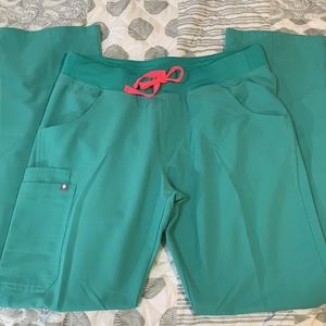 FIGS Surgical Green Scrub bottoms